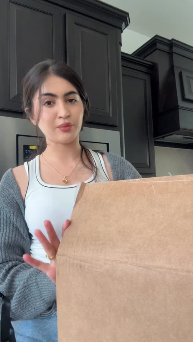 Instagram post by @mora.adeeb for DrinkPrime. Caption reads: @drinkprime @drinkprimegirls 

#pr #prime....