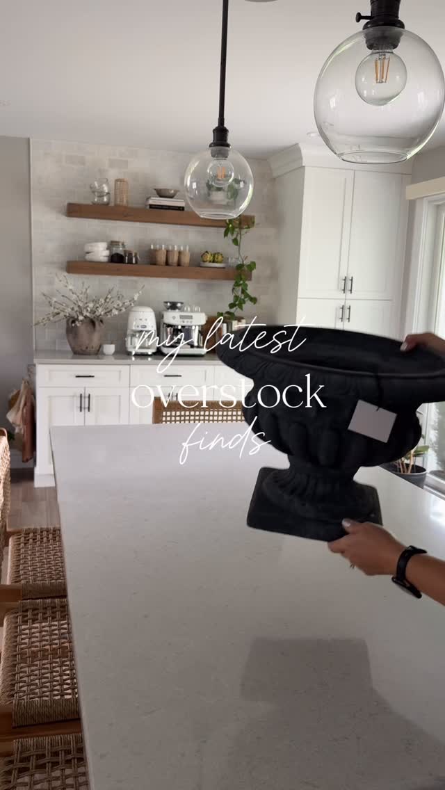 Instagram post by @ourhomeoncolonial for Overstock. Caption reads: Now that our outdoor living space is furnished,....