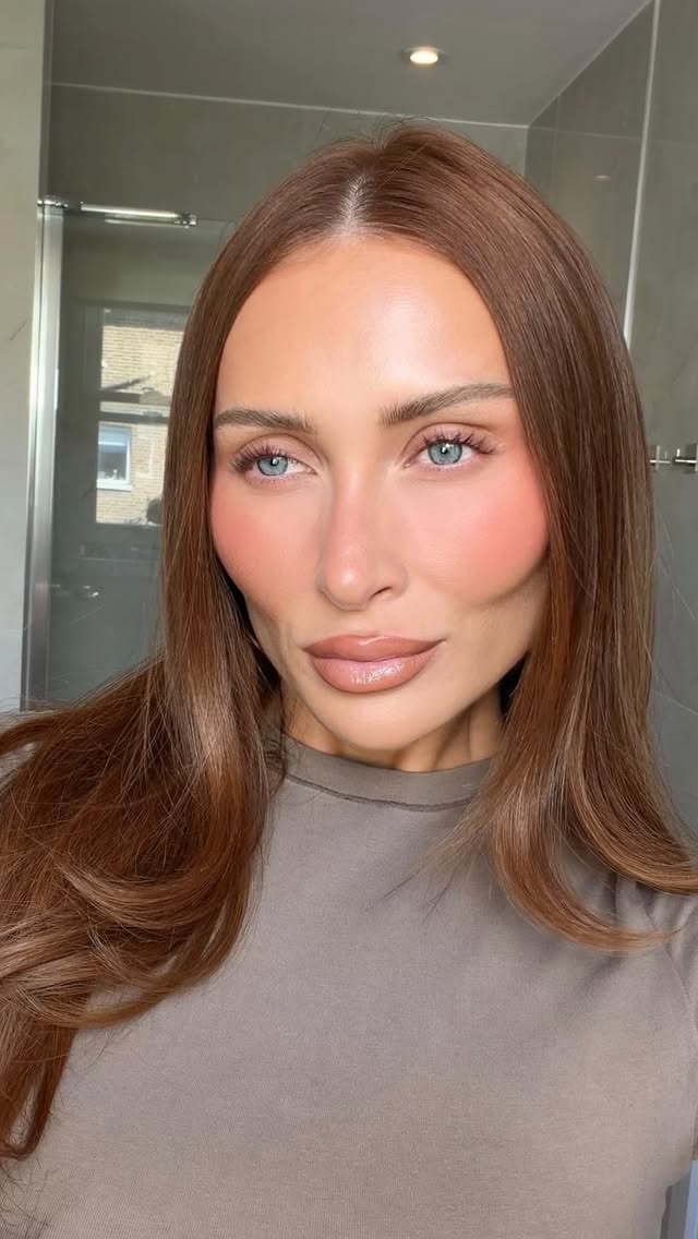 Instagram post by @sarahhashcroft for Sculpted By Aimee. Caption reads: The new @sculptedbyaimee Cream Luxe range is....