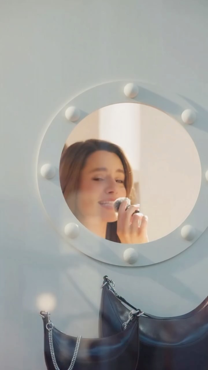 Instagram post by @maxinewylde for Chadstone. Caption reads: There are so many fun handbag trends for....