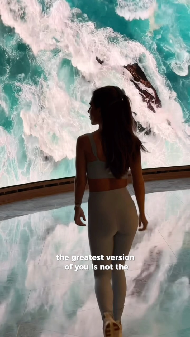 Instagram post by @coral_pearl_ for Happy Mammoth. Caption reads: For me - September is always a time to lock in… To....