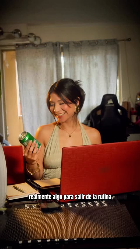 Instagram post by @josselynemayen for Sprite. Caption reads: Recordá que en la rutina te salva....