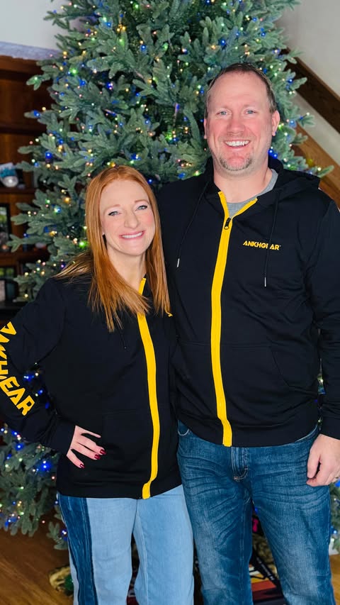 Instagram post by @doughertydozen for Kohl's. Caption reads: 🎄Christmas Shopping Vibes🎄

You guys, I spent....