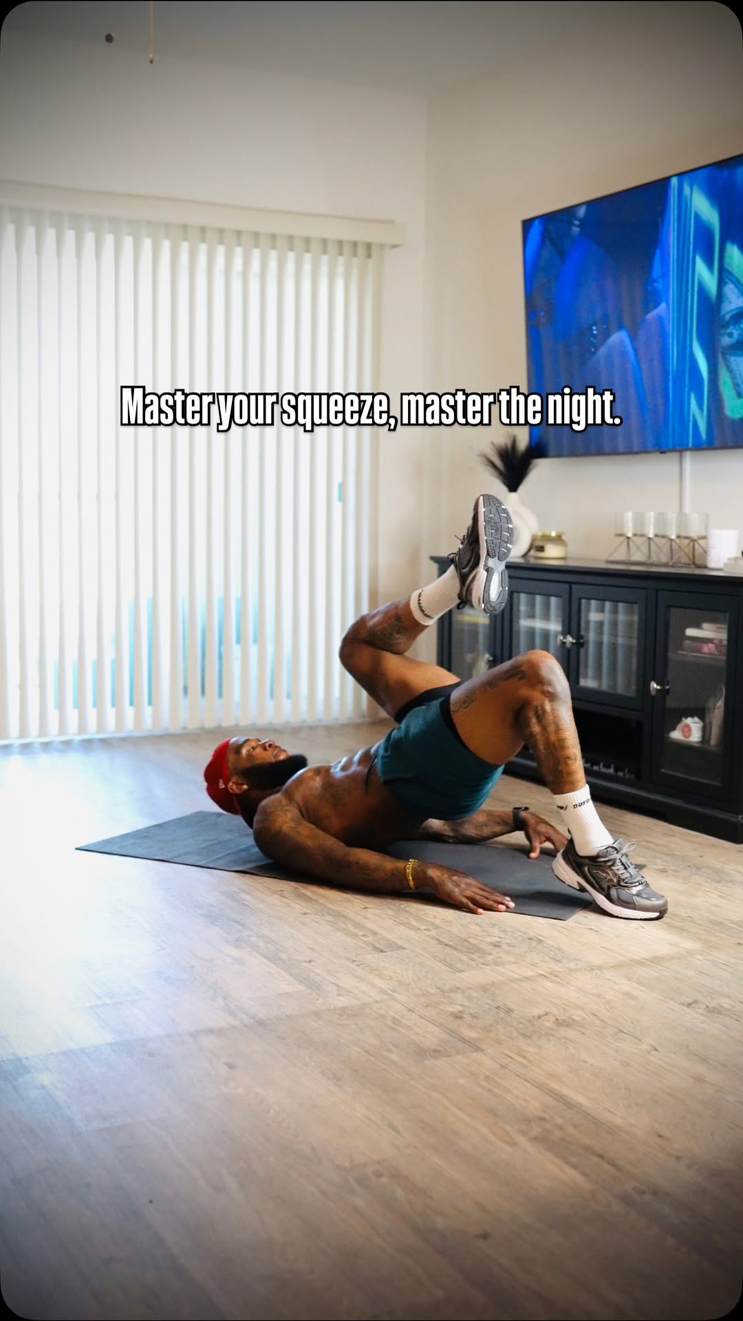 Instagram post by @allways_flamen for Doyoueven. Caption reads: KEGEL KRAKEN MODE: ACTIVATED ⚡️

3 sets. 30 reps.....