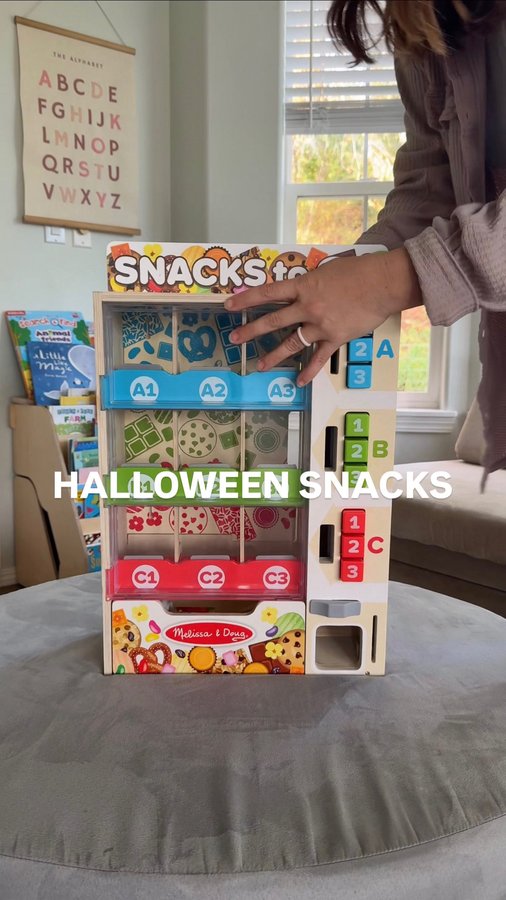 Instagram post by @pineconesandpacifiers for Melissa & Doug. Caption reads: We def let the kids enjoy candy on Halloween....