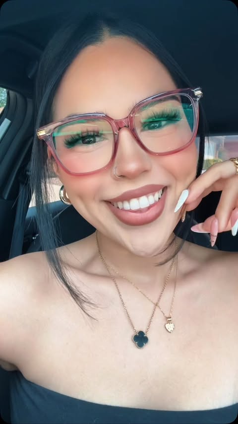 Instagram post by @glowing_cee123 for Zeelool. Caption reads: Cute @zeelool 🖤 glasses [...].