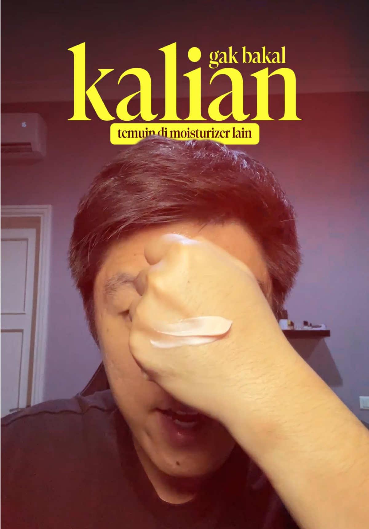 TikTok post by @racuninskincare for L’Oréal Paris Indonesia. Caption reads: Jujur moisturizer @L'Oreal Paris Indonesia wajib....