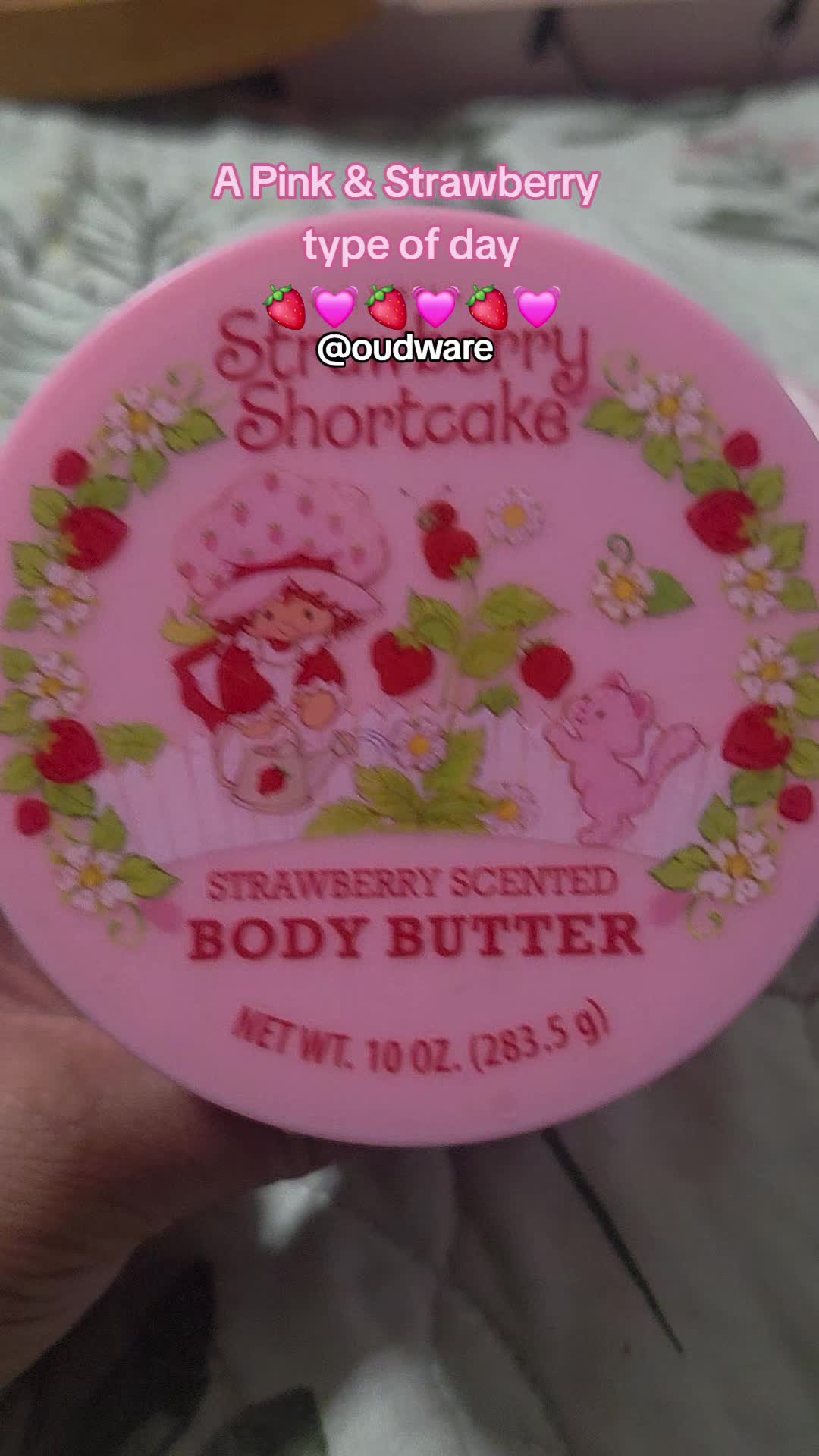 TikTok post by @yurismo775 for Oudware. Caption reads: @Oudware #fyp #parati #perfume #strawberry [...].