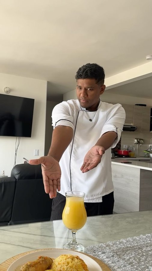 Instagram post by @dimelonegritow for Mabe Colombia. Caption reads: Si yo fuese chef privado 🧑🏾‍🍳🥘
•....