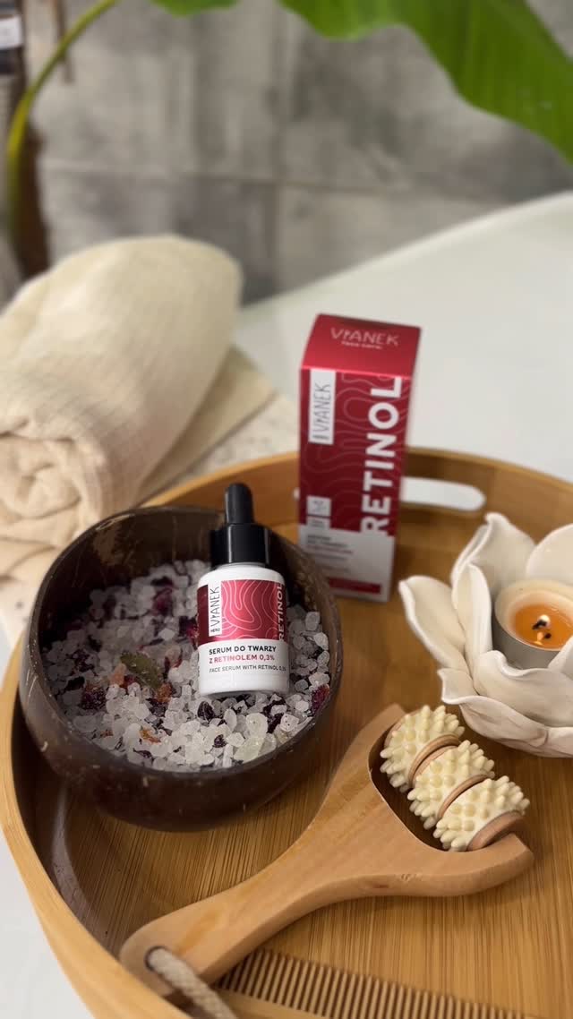 Instagram post by @mk_majaklimek for SYLVECO. Caption reads: [Reklama]
Odkryj swojego bohatera kosmetycznego z....