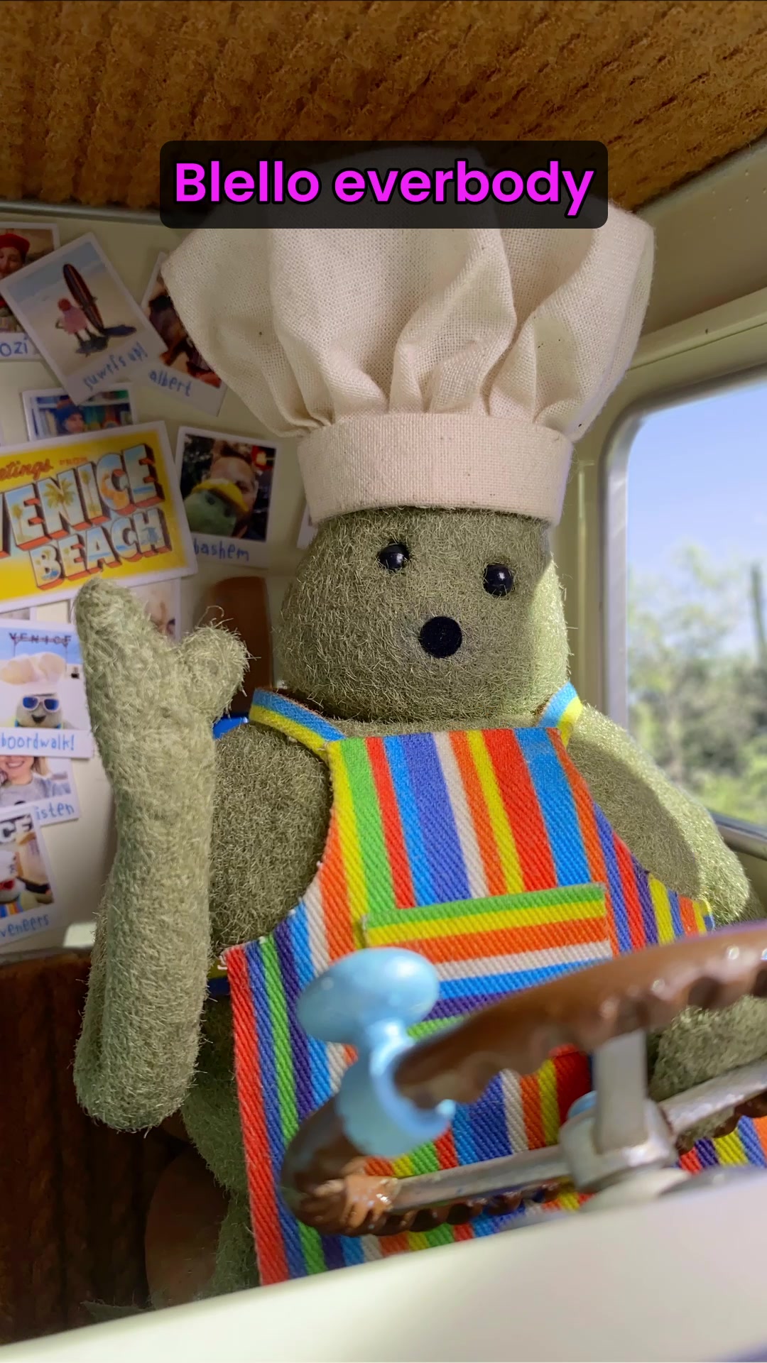 TikTok post by @thetinychefshow for SmartSweets. Caption reads: Thank yew @SmartSweets fo sponsowing this vewy....