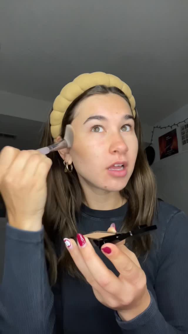 Instagram post by @jillsta12 for Morphe. Caption reads: I love opening my monthly package from @ipsy 😩🤩....