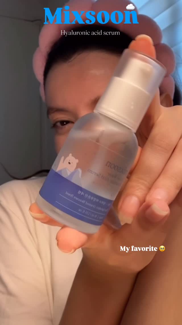 Instagram post by @koreawithlisa for mixsoon. Caption reads: My favorite hyaluronic acid serum 💙 
#ad 

from....