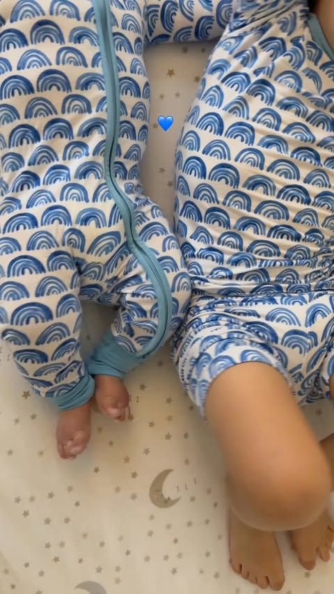 Instagram post by @tracy_wasserman for Johnson’s Baby. Caption reads: #ad #JohnsonsBabyPartner as soon as I opened the....