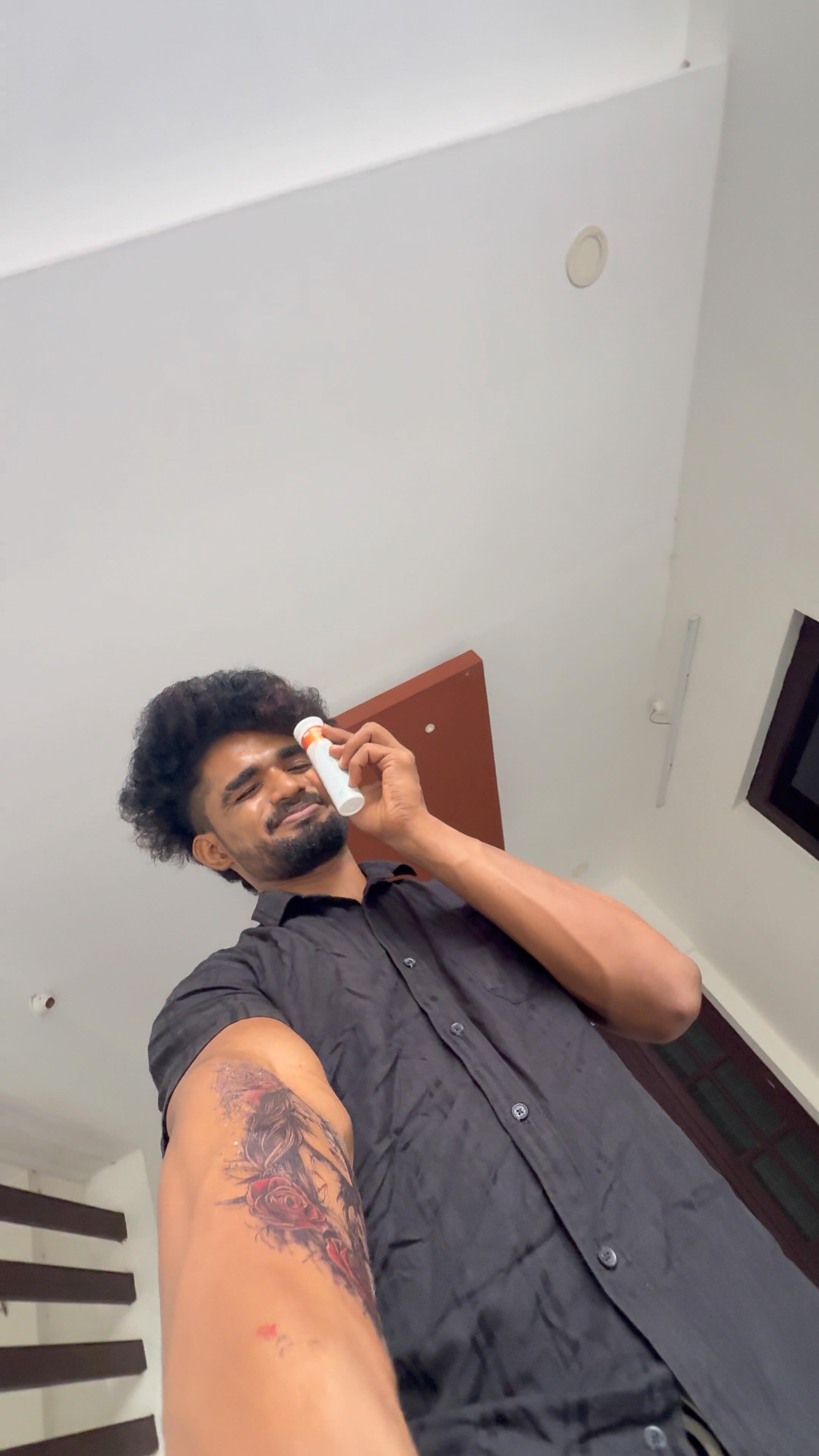 Instagram post by @amal_salu for HK Vitals. Caption reads: Want glowing, radiant skin?

Add @hkvitals....