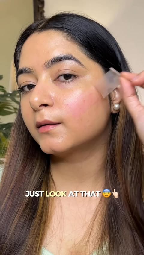 Instagram post by @mansiara.15 for Lakmé Skin. Caption reads: Redness doesn't need heavy coverage—it needs....