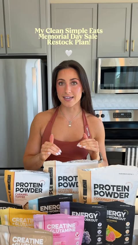 Instagram post by @melanierazz_ for Clean Simple Eats. Caption reads: [...] my entire restock around the....