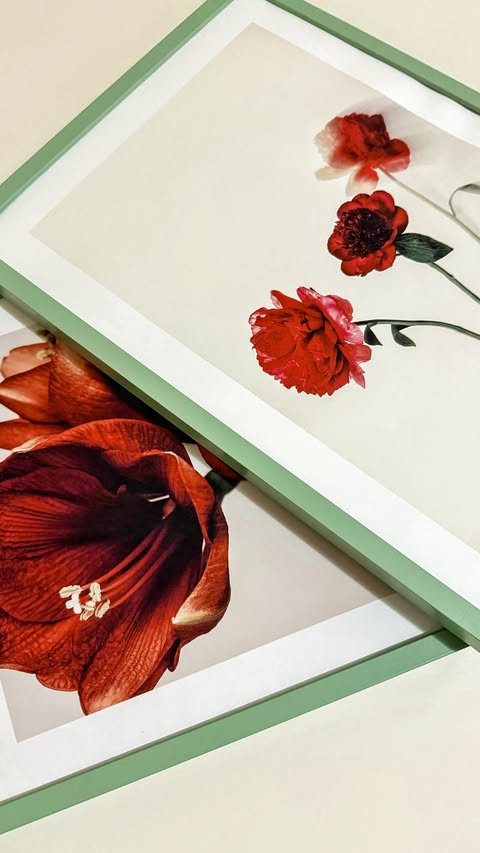 Instagram post by @ladyessegici for Brandbassador. Caption reads: Thank you @desenio . 🥀 ADV
Check out my favorite....