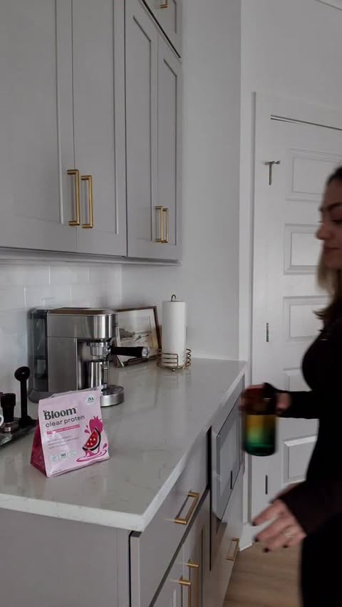 Instagram post by @busekkamci for Bloom Nutrition. Caption reads: I’m so picky about supplements, but this one is a....