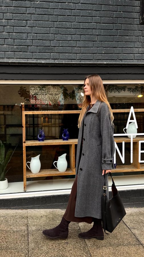 Instagram post by @whatlanaloves for Fabrique. Caption reads: Officially found my new it bag 😍 This is the....