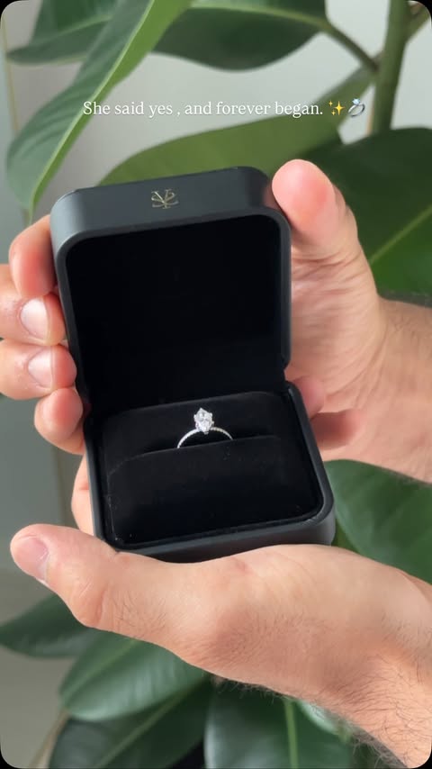 Instagram post by @mays.karim for SHE SAID YES Jewelry. Caption reads: [...] ID: SESI045 #shesaidyesweddingday....