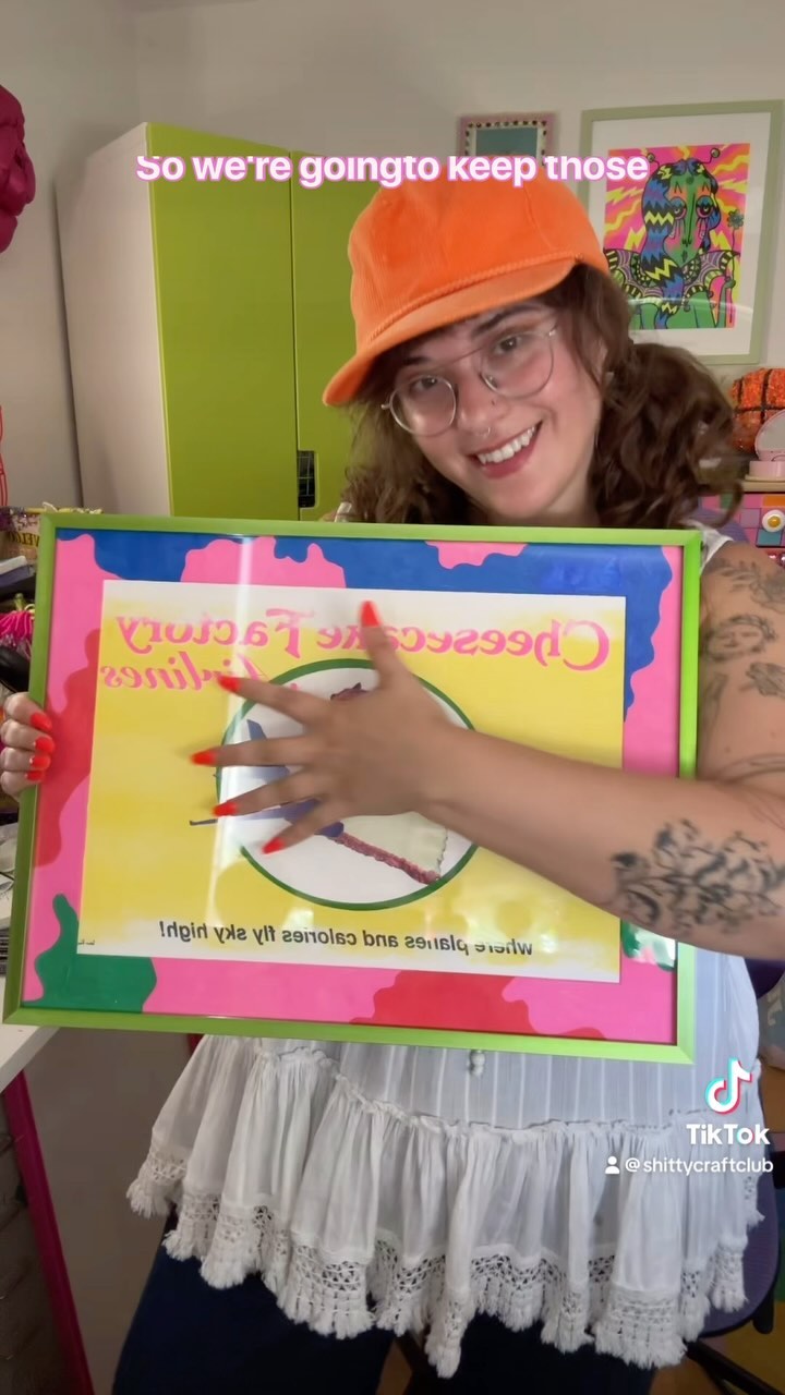 Instagram post by @samreecetv for Frame It Easy. Caption reads: Thank u for the hot frame @frameiteasy 💚✈️🍰....