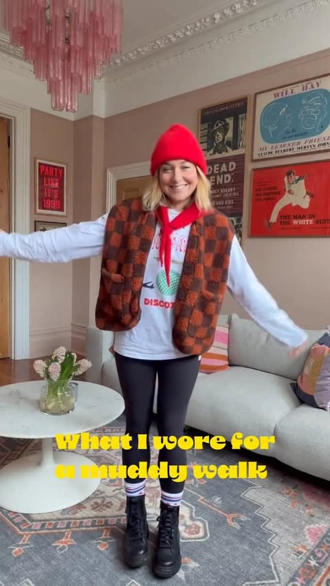 Instagram post by @dresslikeamum for Lucy & Yak. Caption reads: I’m bringing outfits back to the grid - real ones....