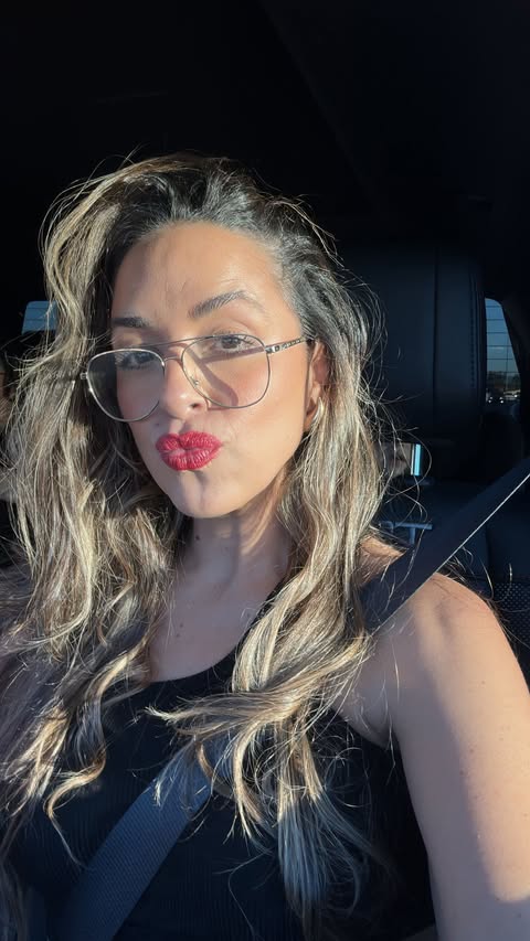 Instagram post by @yamimufdi for Milani Cosmetics. Caption reads: what do you think of the final look?!😍 I’m....