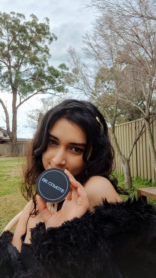 Instagram post by @rupantyakid for Be Coyote. Caption reads: Getting ready with @becoyote's Loose Mineral....