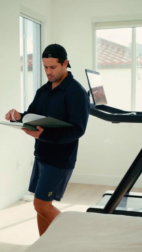 Instagram post by @diegoilombardi for Peloton. Caption reads: [...] best one was already in my house. 🎁
Peloton....