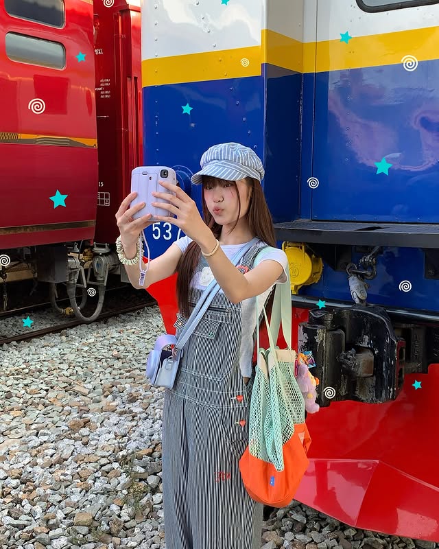 Instagram post by @bbaitoy for Beyond The Vines. Caption reads: [...] #instaxthailand @beyondthevinesthailand....