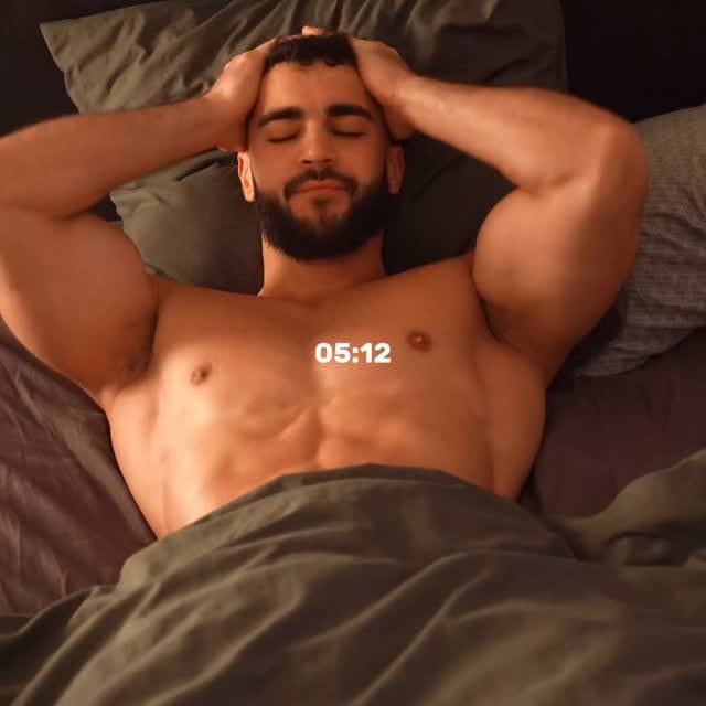 Instagram post by @fatihbicioglu for Neosupps. Caption reads: Morning Routine | Code FATIH bei @neosupps.