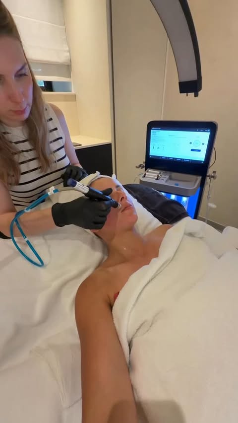 Instagram post by @circadia_benelux for Hydrafacial. Caption reads: [...] to @beautybyjesshuidverbetering for....