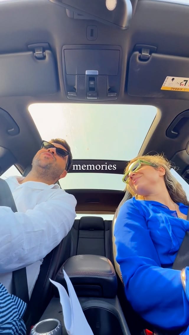 Instagram post by @charis_papatheo for Aperol Spritz. Caption reads: [...] δίνεις … εμένα έχουν το χρώμα του Aperol....