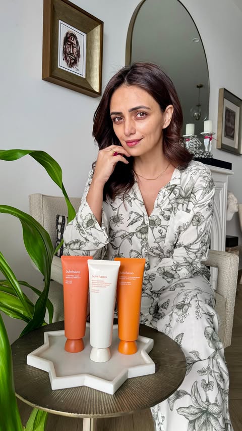 Instagram post by @roshnichopra for Sulwhasoo. Caption reads: Not all days are the same - so why should your....