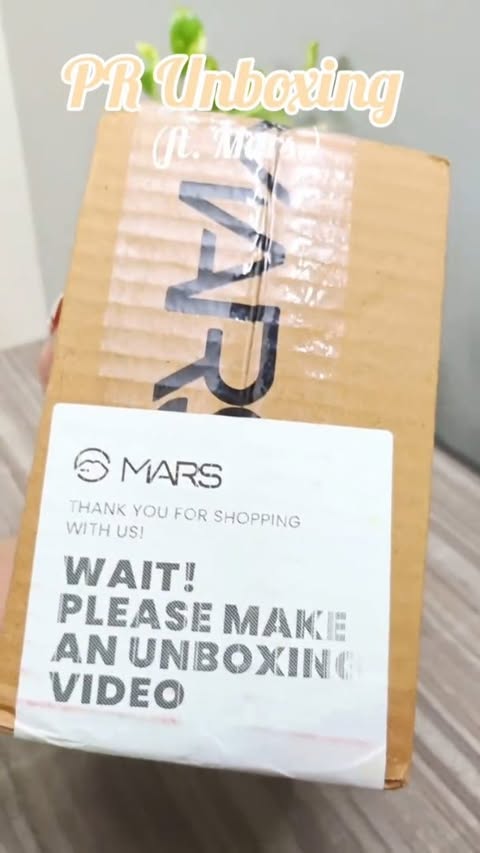 Instagram post by @ugc_wanderlast for MARS Cosmetics. Caption reads: [...] baking. . . . . . . . . . . . .(MARS....