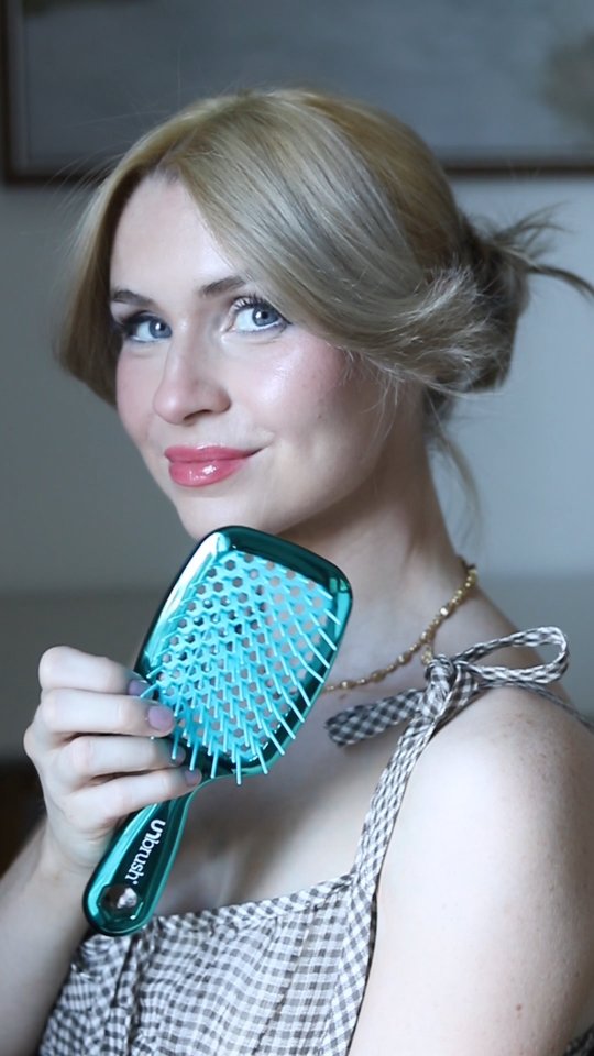 Instagram post by @rachelnorstrom for FHI Heat. Caption reads: An outfit of this world hairstyle ✨️ 🌎 @fhiheat....