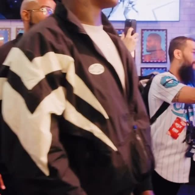 Instagram post by @stylebender for Oakley. Caption reads: Stopped by the @meta.ai ultimate barbershop and....