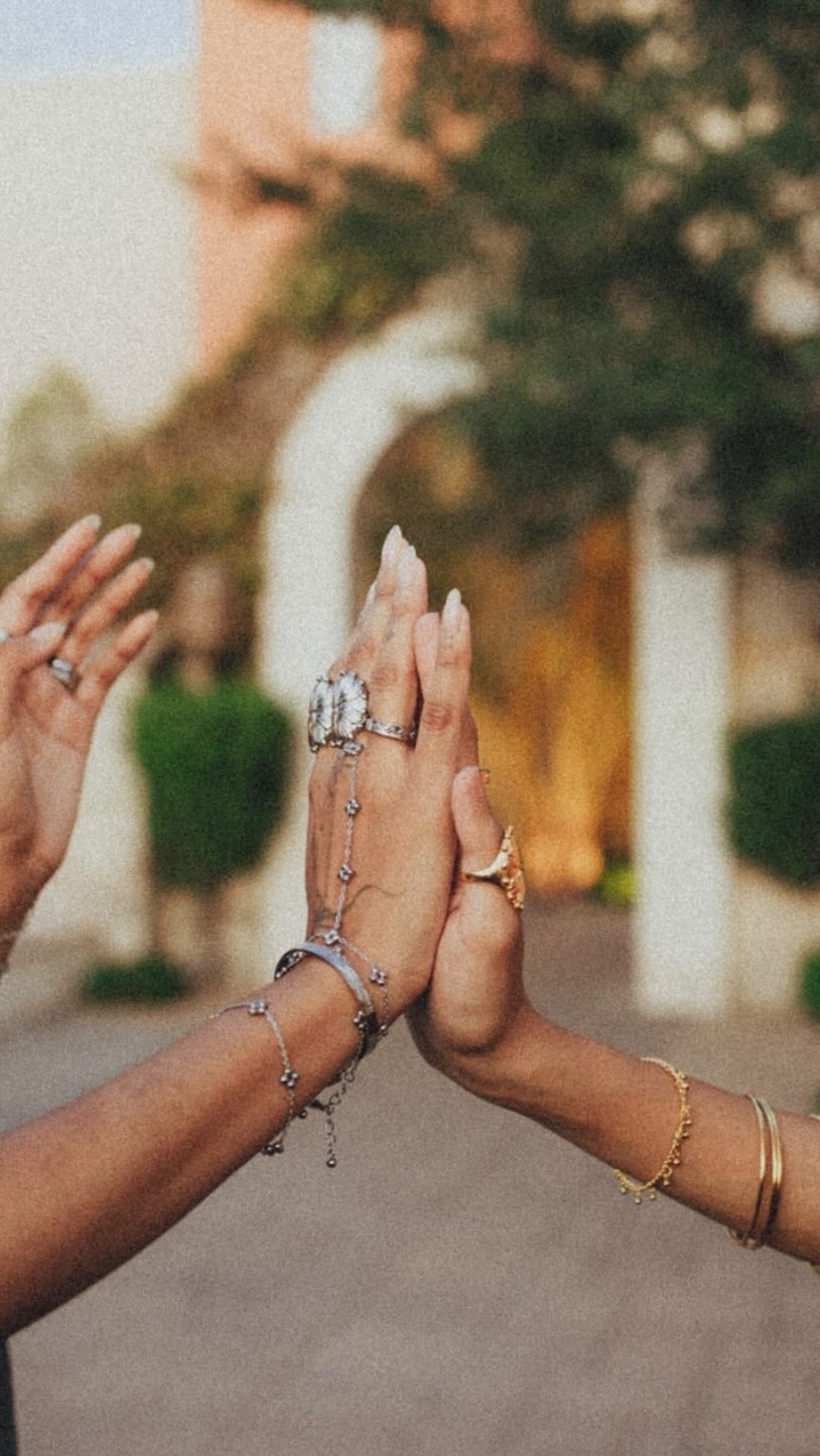 Instagram post by @sunia.bukhari for Nominal. Caption reads: it’s time for another @nominal haul, they just....