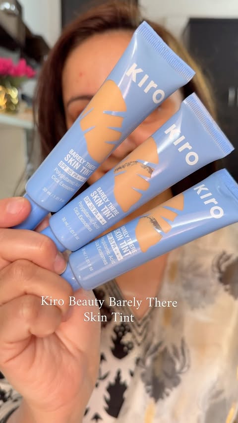 Instagram post by @the_makeup_cog for KIRO. Caption reads: [...] Highlights in my Bio This Skin Tint💯✨....
