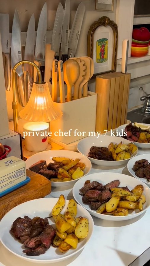 Instagram post by @7kidskitchen for Blue Apron. Caption reads: Another amazing dinner thanks to @blueapron....