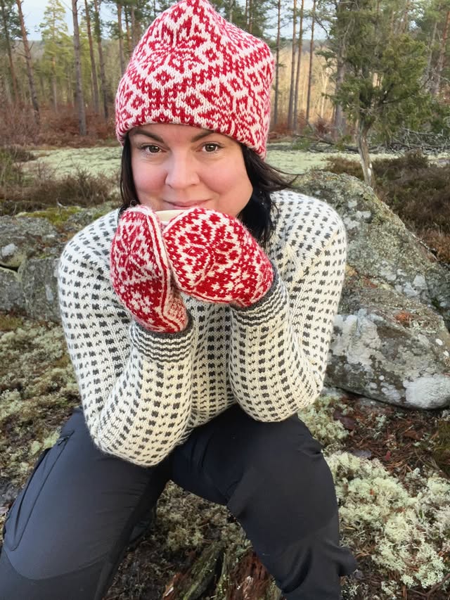 Instagram post by @wallgren.makes for Astrid Wild. Caption reads: Ad / Reklam för @astridwild_outdoorfashion Happy....