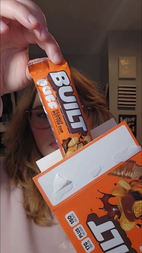 Instagram post by @bethany_hobson13 for BUILT Bar. Caption reads: [...] #eatyourprotein #tastetest 
@builtbar.