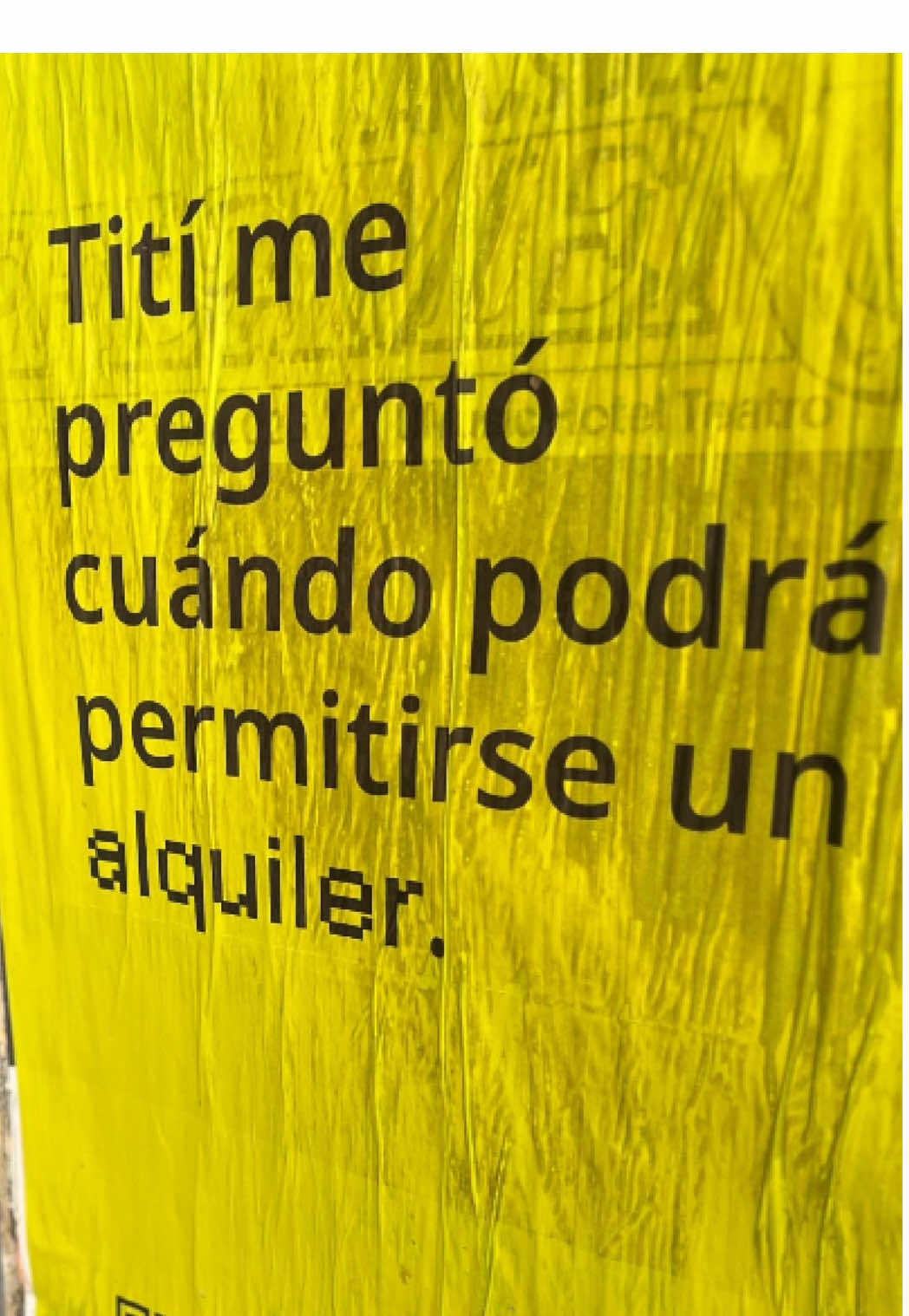 TikTok post by @bronteesbien for Amnesty Italia. Caption reads: Publi! TODES ESTAMOS HABLANDO DE LA CASITA DE....