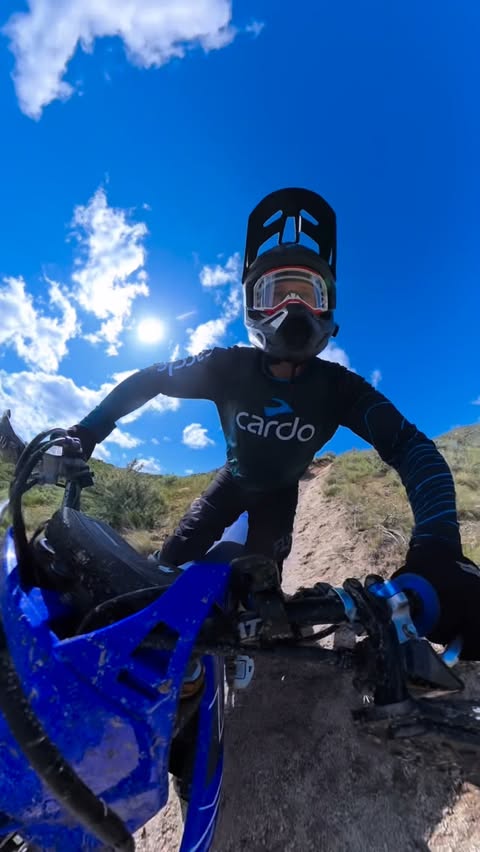 Instagram post by @taybeltz for Cardo Systems. Caption reads: [...] inside a windows background 👨‍💻⛰️....