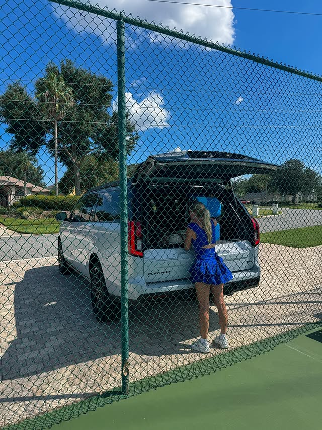Instagram post by @kerenswan for Ford. Caption reads: #Ford_Ambassador Tennis bags, backpacks, water....