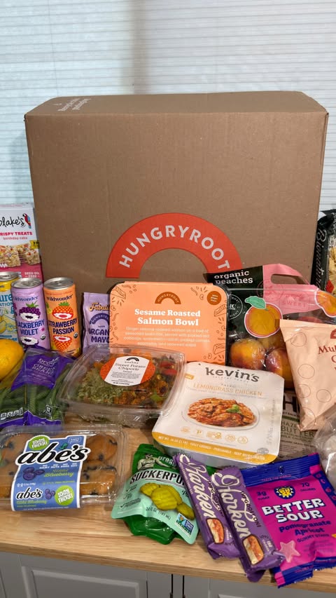 Instagram post by @stephvnietea for Hungryroot. Caption reads: [...] doesn’t have to be complicated, and....