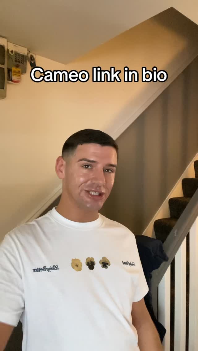 Instagram post by @dylanleekenny for Cameo. Caption reads: [...] do labour encouraging messages too😂😂....