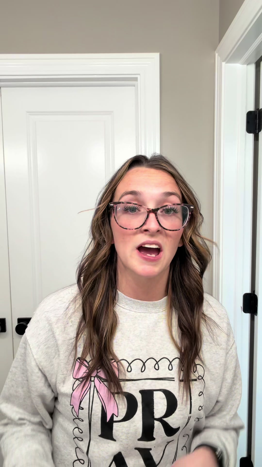 TikTok post by @theeverydaysavvymom for Hair Dance. Caption reads: [...] #womenownedsmallbusiness #hair @Hair Dance.