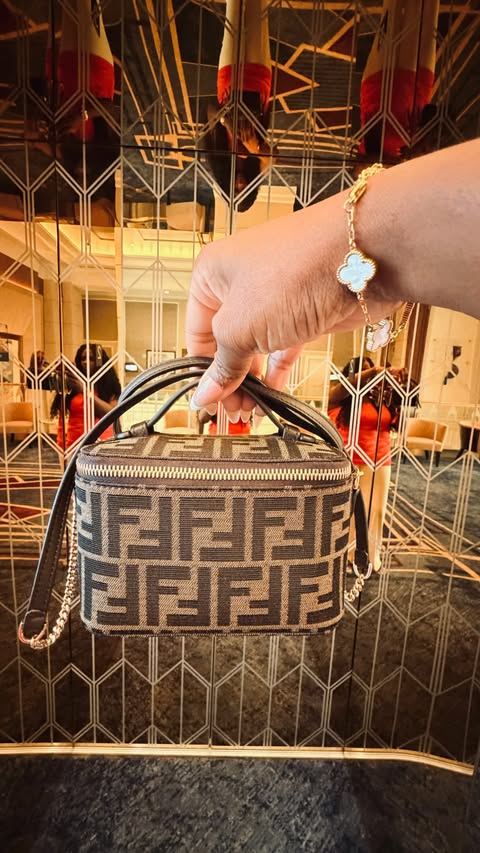 Instagram post by @forevertcapri for Vivrelle. Caption reads: [...] money moves. 🤎✨ Fendi moment via @Vivrelle.....